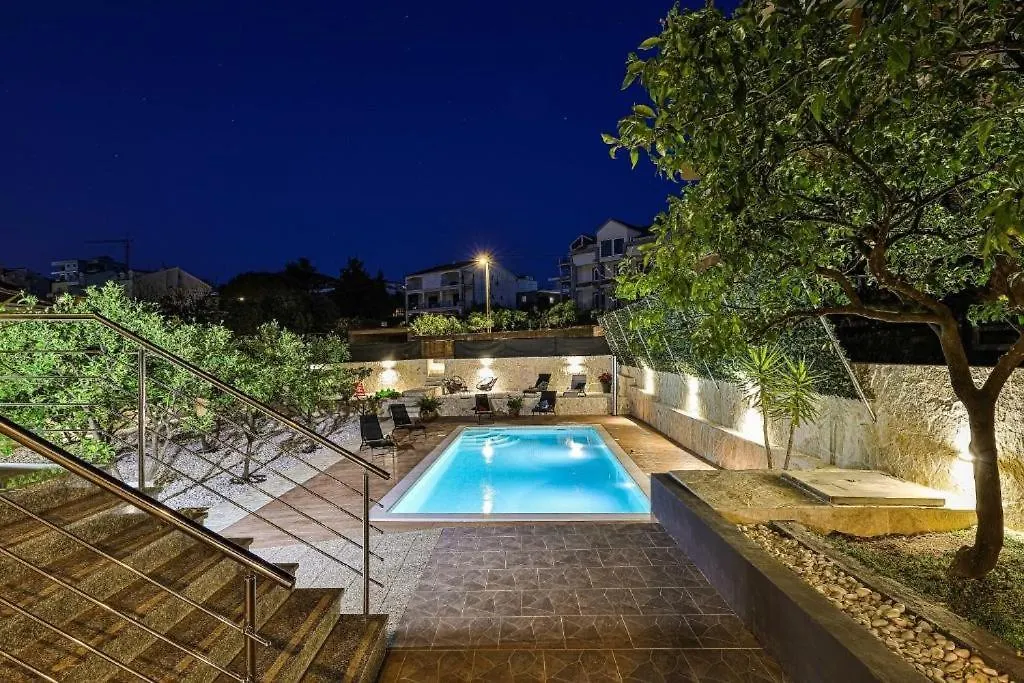 Sea Stone House Appartment 1 Trogir 0*,  Croatia