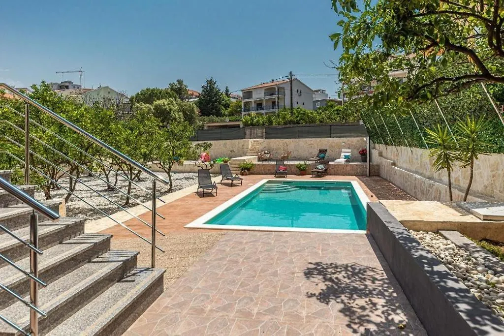Sea Stone House Appartment 1 Trogir Apartment