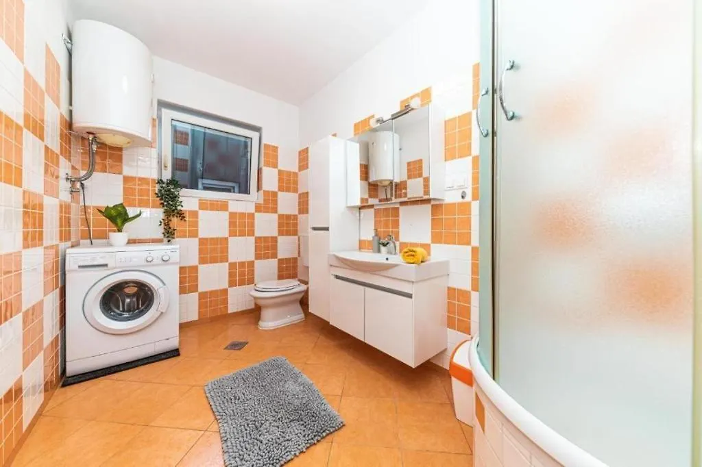 Sea Stone House Appartment 1 Trogir