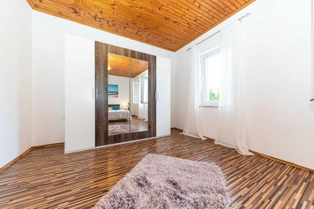 Sea Stone House Appartment 1 Trogir